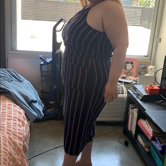 Plus size Striped jumpsuit, offers welcomed! - Picture 2 of 4
